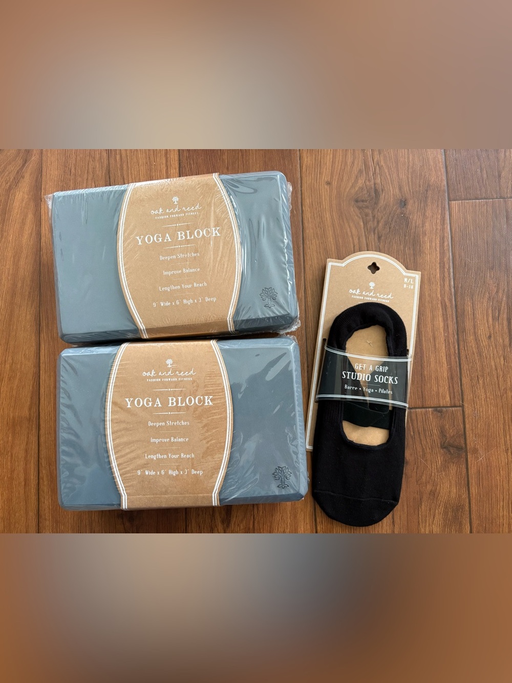 NEW Oak and Reed Yoga Bundle! 2 Gray Yoga Blocks + 1 pair Studio Socks sz 8-10